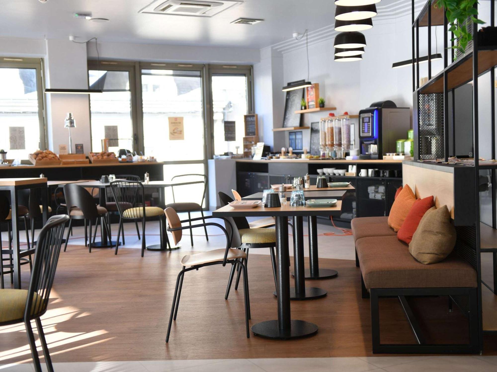 Ibis Châteauroux Kültér fotó