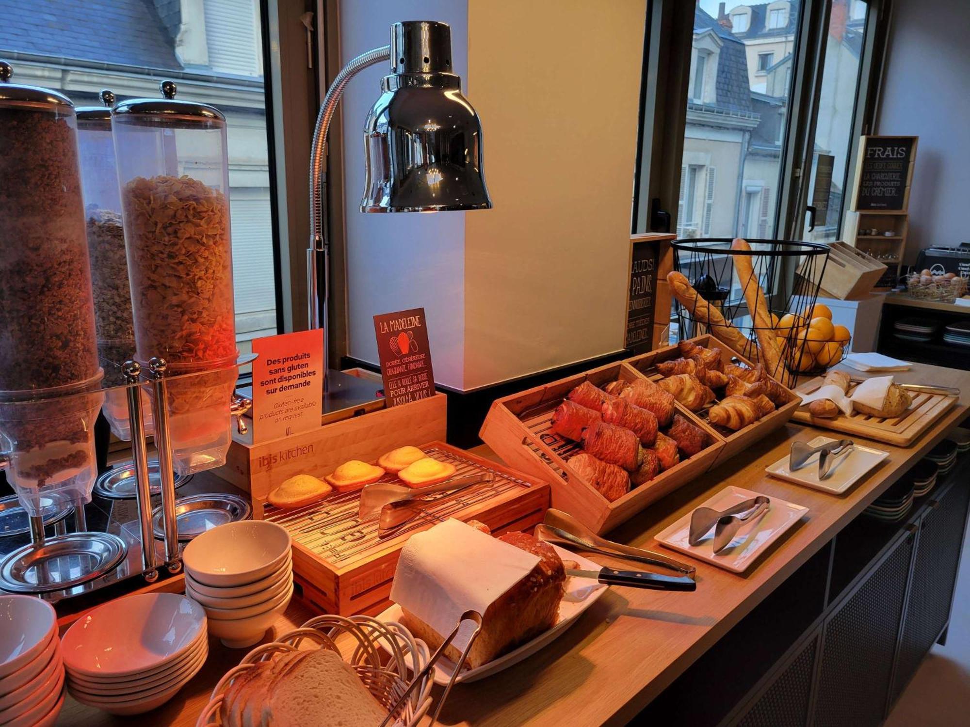 Ibis Châteauroux Kültér fotó