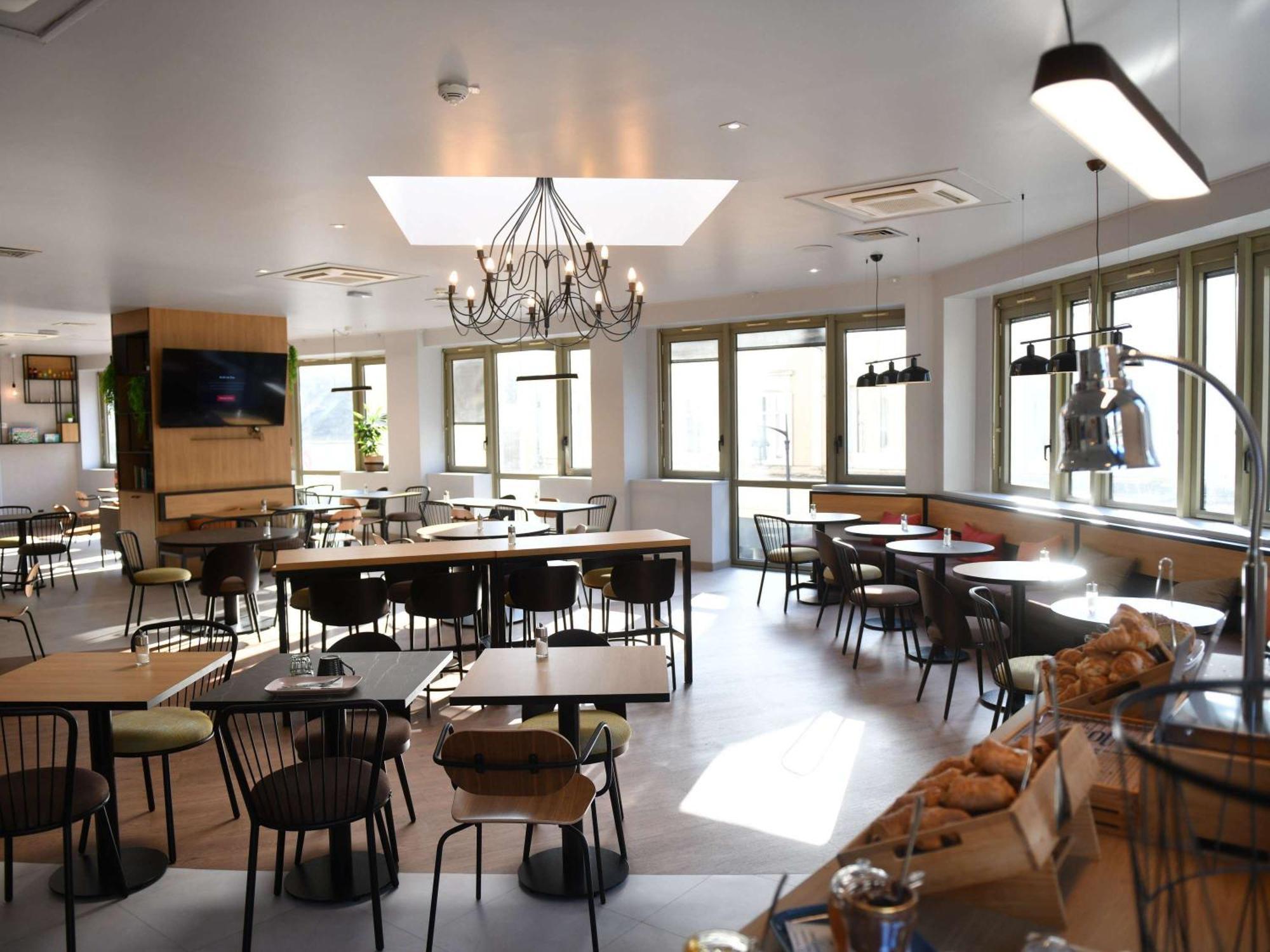 Ibis Châteauroux Kültér fotó